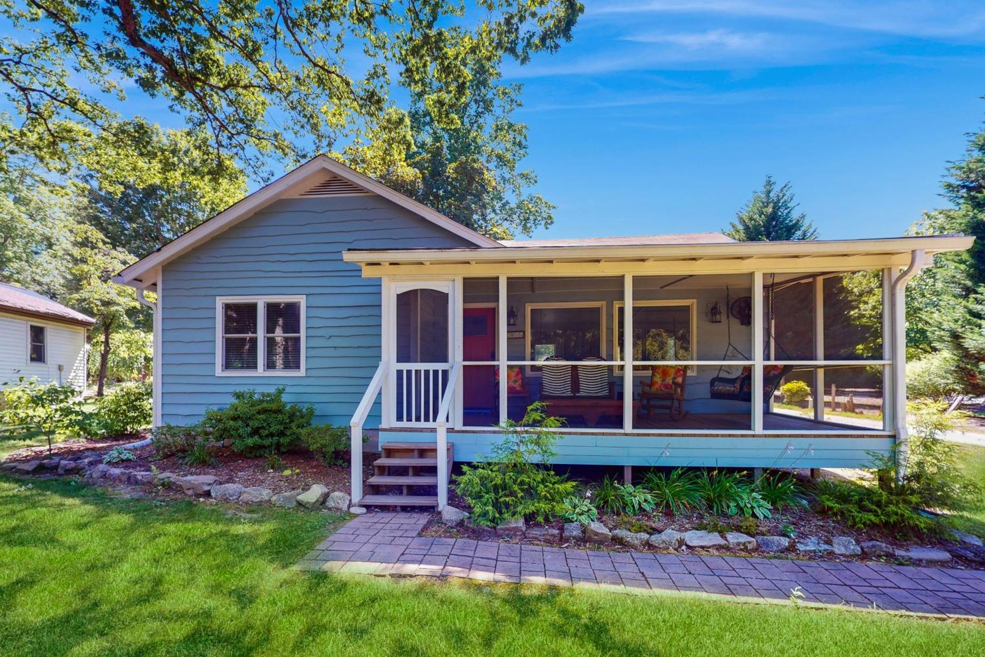 Cozy Pines Villa Flat Rock Exterior photo